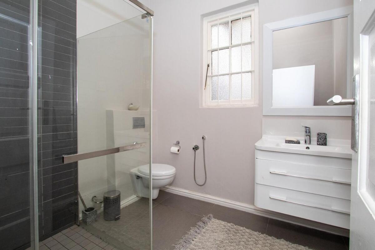 Sea Point Herbert Street Holiday home Cape Town